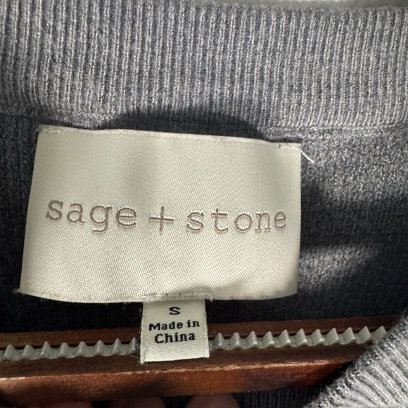 Stone + Sage Cropped Ribbed Charcoal Gray Long Sleeve Sweater Size Small - Picture 3 of 6